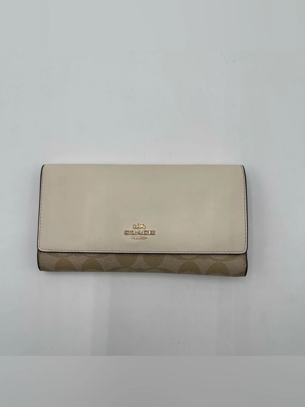 Coach Slim Trifold Wallet In Signature Canvas EUC Logo Designer